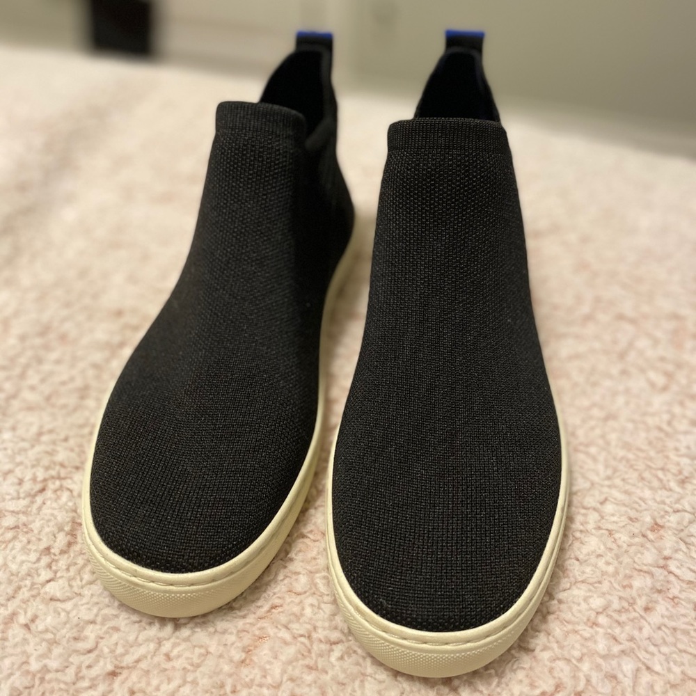 The Chelsea - Black - BRAND NEW